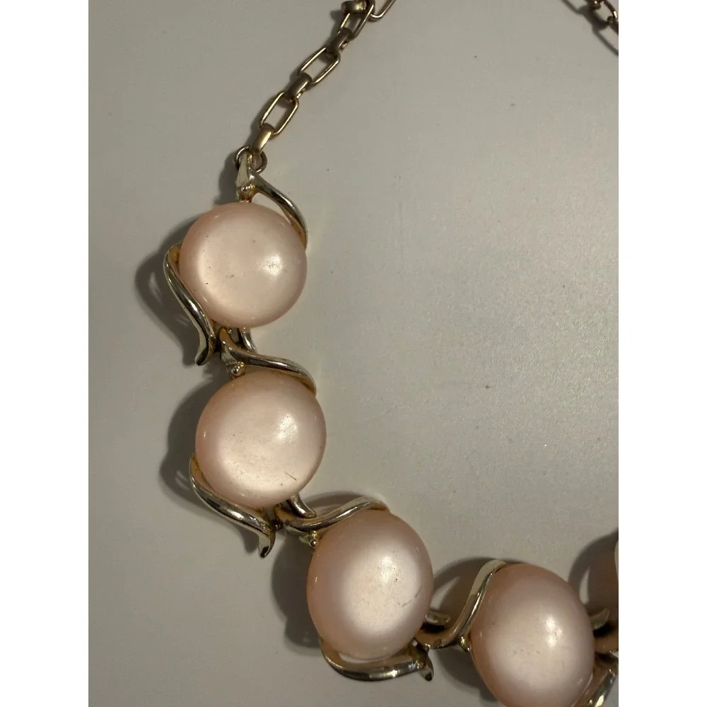 Vintage Coro Pink Moonglow Thermoset Choker Necklace Silver Tone Mid‎ Century